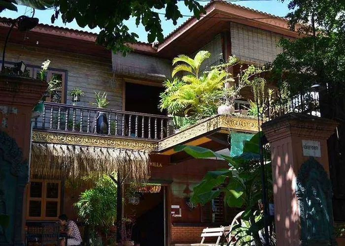 Big Lyna Villa & Homestay Siem Reap